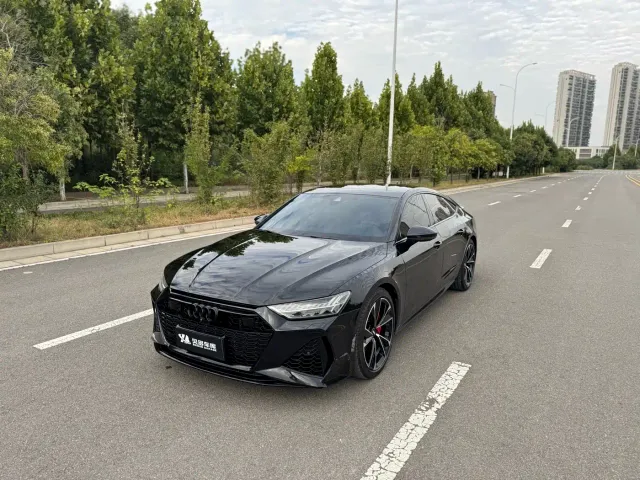Audi A7 — Фото автомобиля 10