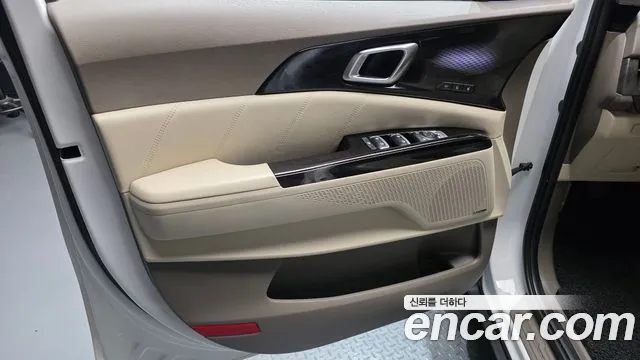 Kia Canival Carnival 4 поколение Бензин 9 мест Signature — Фото автомобиля 20