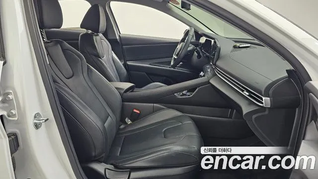 Hyundai Avante — Фото автомобиля 16