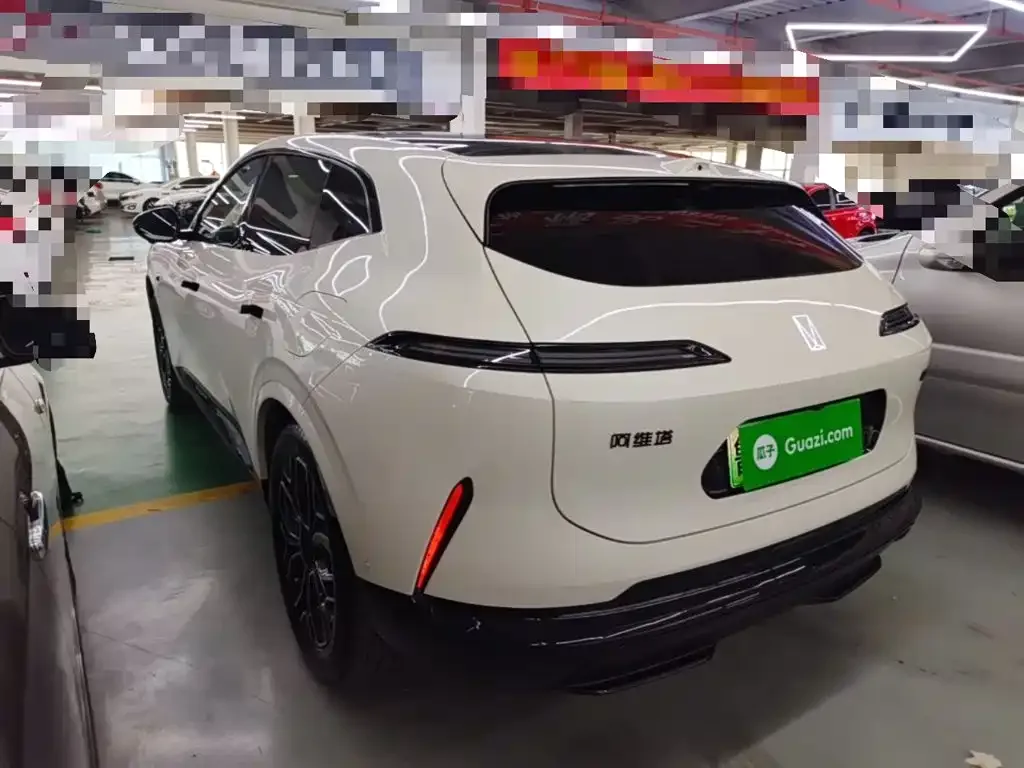 Avatr Avatr 07 2026 model Ultra EV AWD — Фото автомобиля 22
