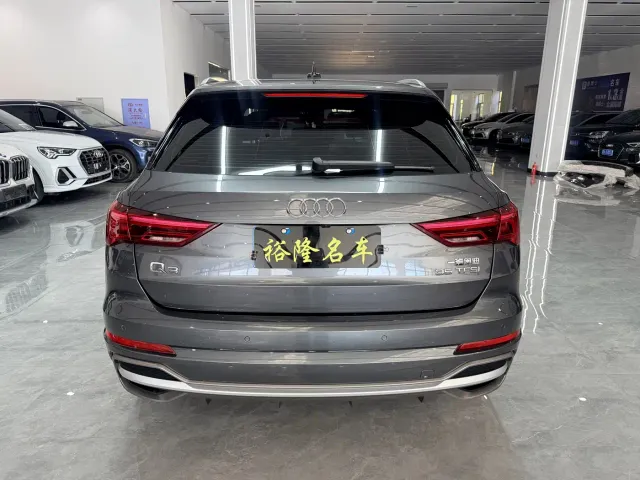 Audi Q3 — Фото автомобиля 5