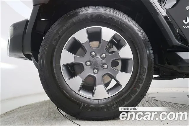 Jeep Wrangler JL — Фото автомобиля 5