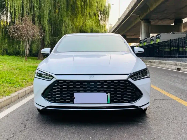 BYD Qin PLUS — Фото автомобиля 2