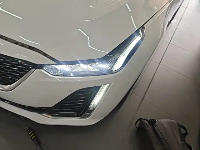 Cadillac CT5 — Фото автомобиля 23