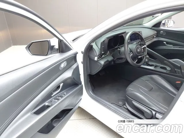 Hyundai AVANTE Avante (CN7) 1.6 LPi (Для проката) — Фото автомобиля 10