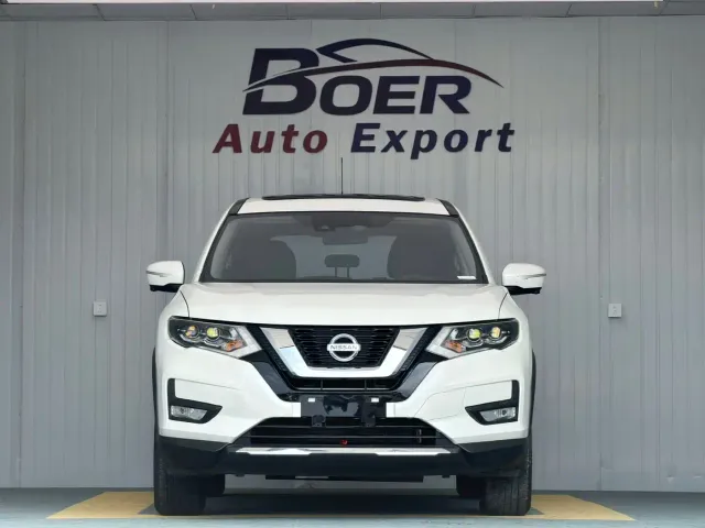 Nissan X-Trail — Фото автомобиля 2