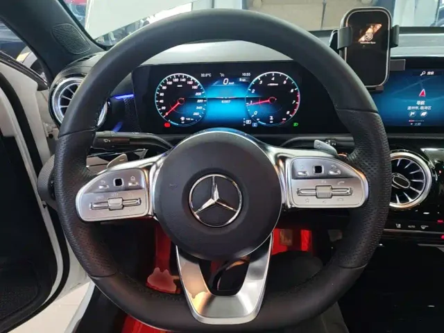 Mercedes-Benz A-Class — Фото автомобиля 10