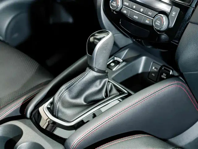 Nissan Qashqai 2023 Model Classic 2.0L CVT XV+ Premium — Фото автомобиля 18