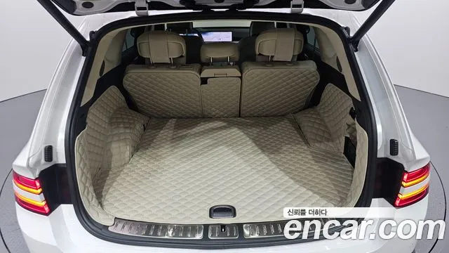 Genesis GV80 — Фото автомобиля 17