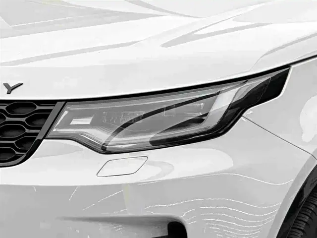 Land Rover Discovery — Фото автомобиля 3