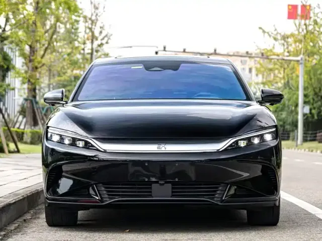 BYD Han 2023 EV Champion Edition 506KM FWD Premium — Фото автомобиля 2
