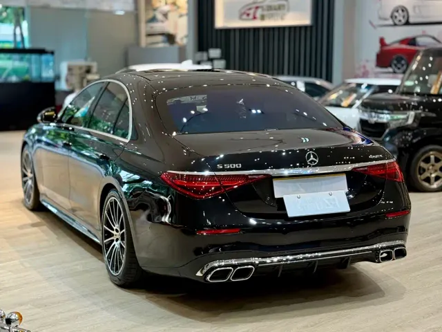 Mercedes-Benz S-Class — Фото автомобиля 10
