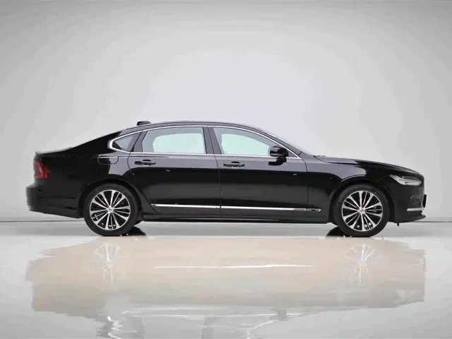 Volvo S90 — Фото автомобиля 8