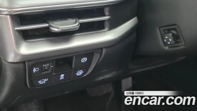 Hyundai Grandeur GN7 — Фото автомобиля 12