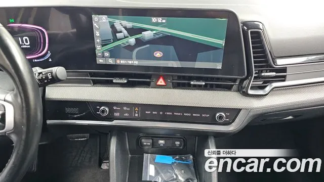 Kia Sportage Sportage 5-е поколение Бензин 1.6 турбо 2WD — Фото автомобиля 16