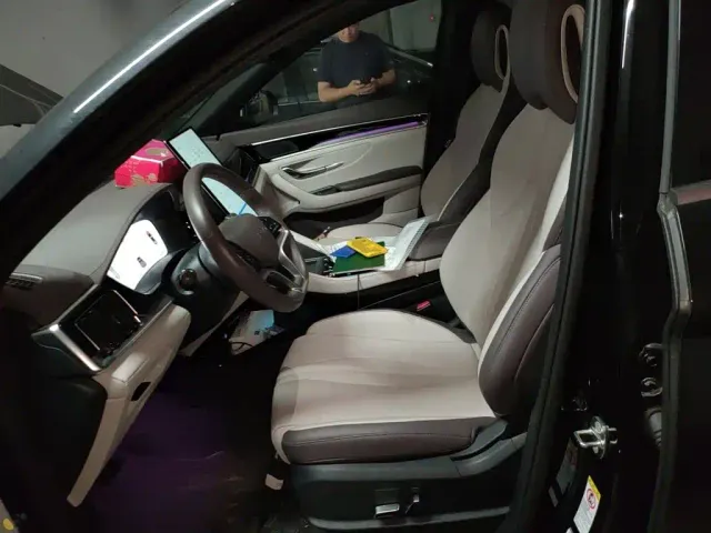 BYD Song PLUS — Фото автомобиля 16