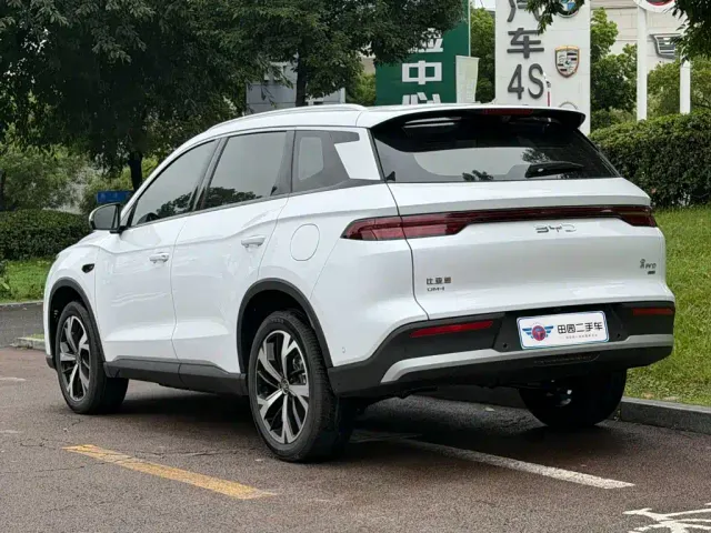 BYD Song Pro — Фото автомобиля 4