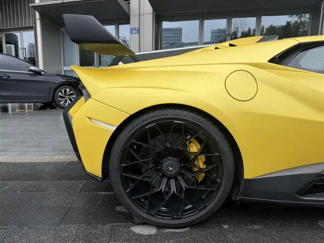 Lamborghini Huracan — Фото автомобиля 7