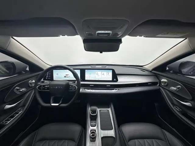 Chery Arrizo 8 — Фото автомобиля 4