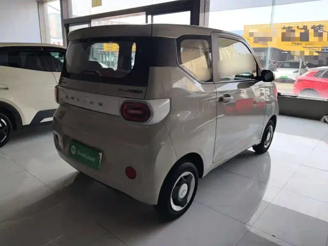 Wuling Hongguang Mini EV — Фото автомобиля 6