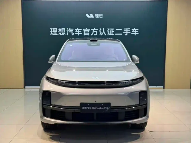 Li Auto L7 — Фото автомобиля 2