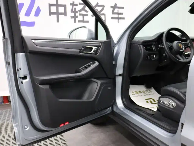 Porsche Macan — Фото автомобиля 5