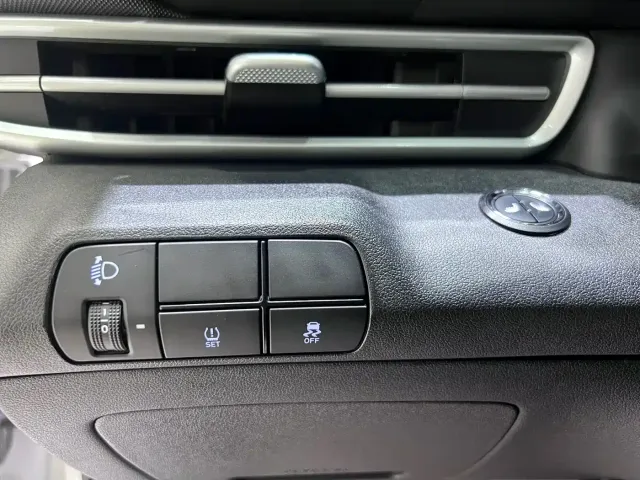 Hyundai Elantra — Фото автомобиля 10