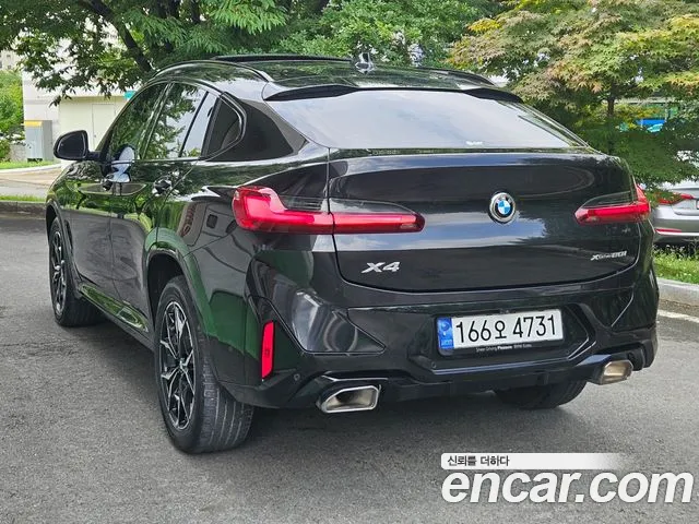 BMW X4 xDrive20i Individual — Фото автомобиля 6