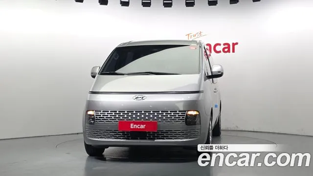 Hyundai Staria — Фото автомобиля 3