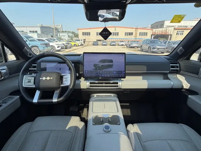 BYD FangChengBao Titanium 7 — Фото автомобиля 18