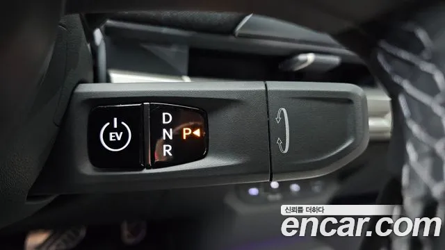 Kia EV3 — Фото автомобиля 2