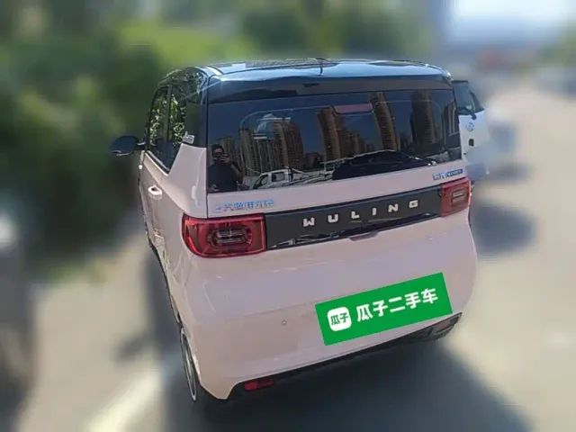 Wuling Hongguang Mini EV — Фото автомобиля 6