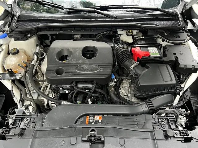 Ford Mondeo — Фото автомобиля 5