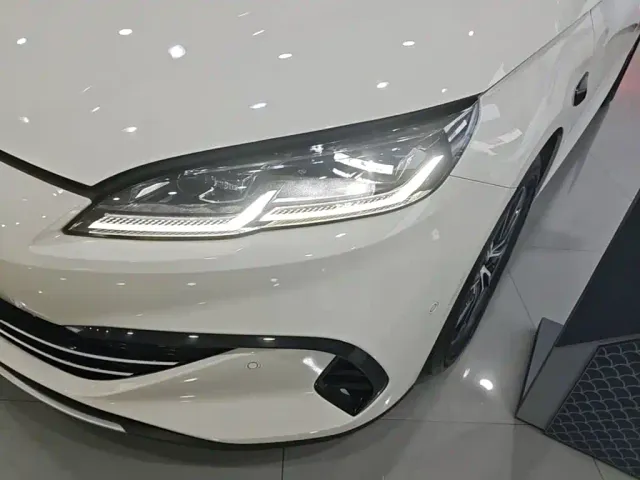 BYD Seal 06 — Фото автомобиля 23