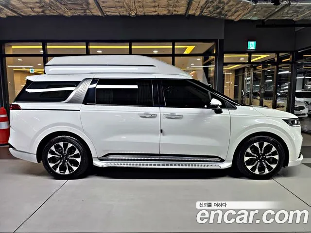 Kia Canival Carnival 4 поколение Бензин 9 мест Hi-Limousine — Фото автомобиля 3