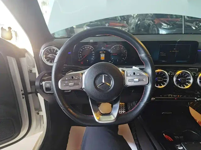 Mercedes-Benz CLA-Class — Фото автомобиля 10