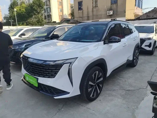 Фотография автомобиля — Geely Boyue L