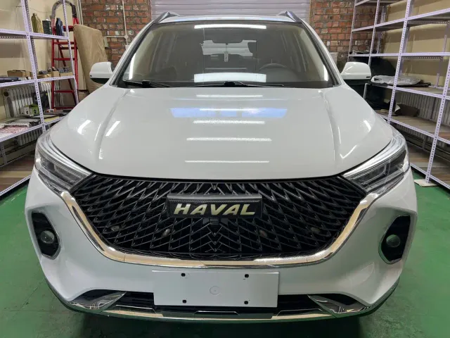 Haval M6 — Фото автомобиля 2