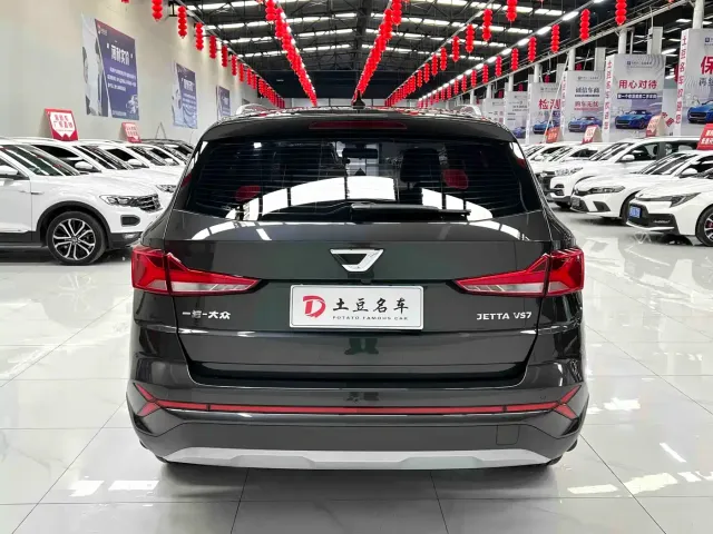 Jetta VS7 — Фото автомобиля 5