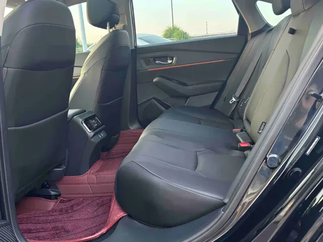 Honda Accord — Фото автомобиля 11