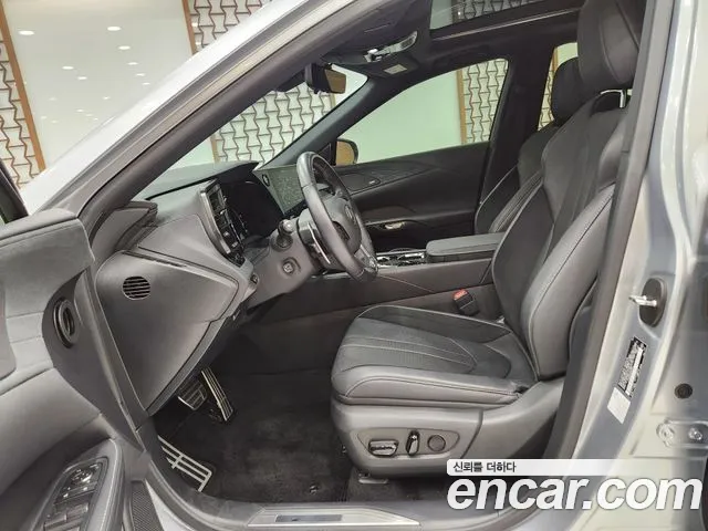 Lexus RX — Фото автомобиля 12