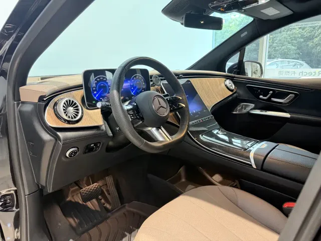 Mercedes-Benz Mercedes-Benz EQE SUV 2024 500 4MATIC Luxury Edition — Фото автомобиля 6