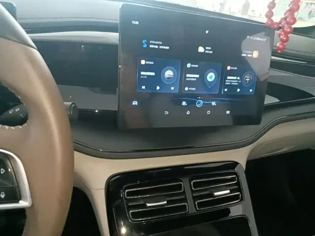 BYD Qin PLUS — Фото автомобиля 8