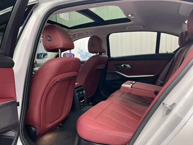 BMW 3 Series — Фото автомобиля 8