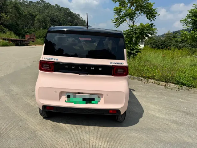 Wuling Hongguang Mini EV — Фото автомобиля 5