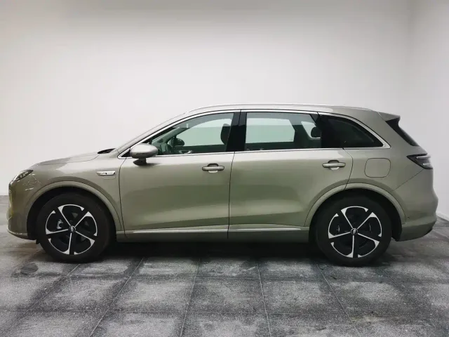 Shangjie SUV — Фото автомобиля 11