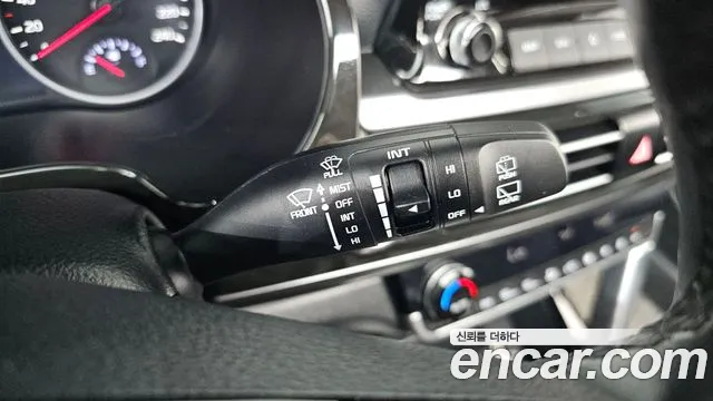 Kia Seltos — Фото автомобиля 27