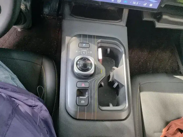 Toyota bZ5 — Фото автомобиля 16