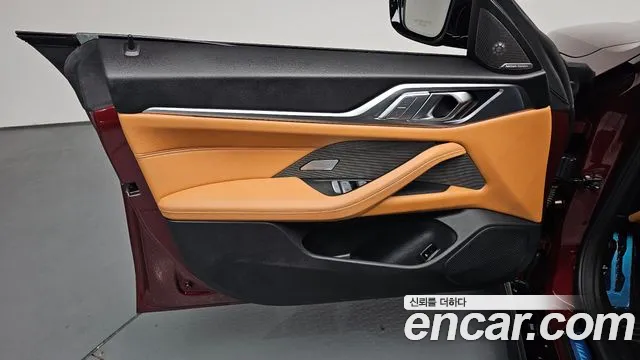 BMW i4 — Фото автомобиля 21