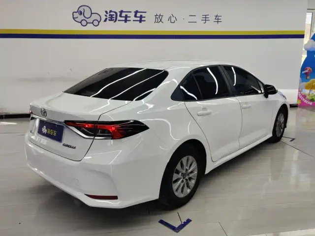 Toyota Corolla — Фото автомобиля 3